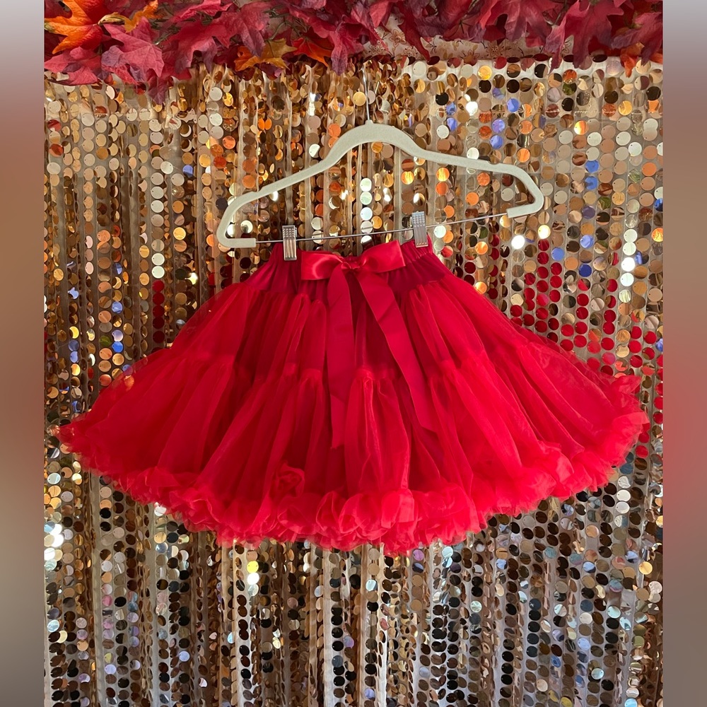 Bundle of 4 tulle ruffly skirts and one tiny ruffly tank top
